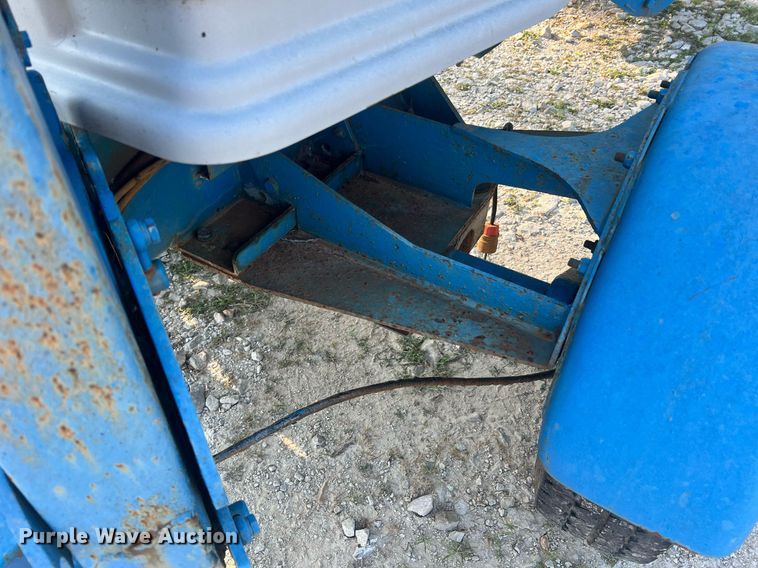 image for item II9210 2000 Genie TMZ-34/19  boom lift