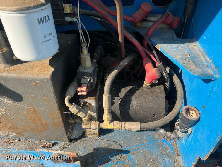 image for item II9210 2000 Genie TMZ-34/19  boom lift