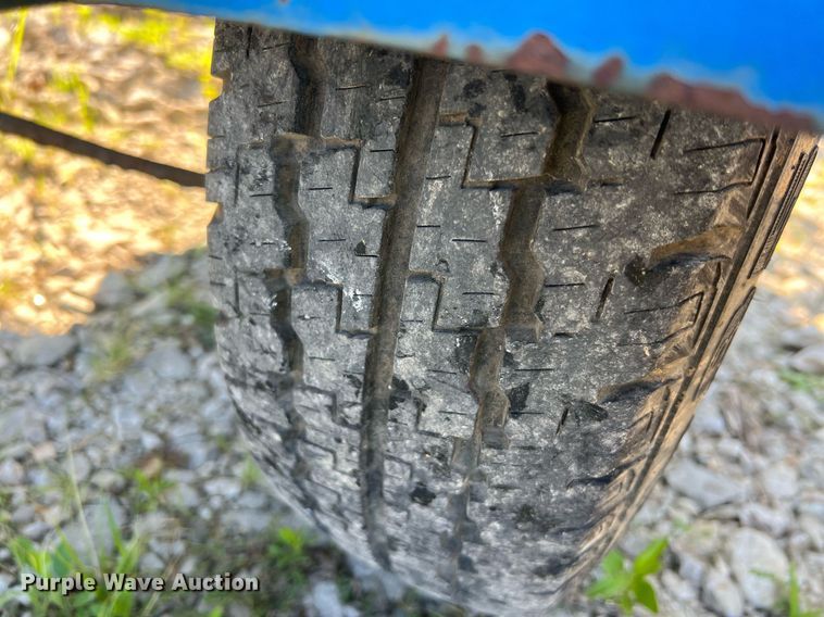 image for item II9210 2000 Genie TMZ-34/19  boom lift