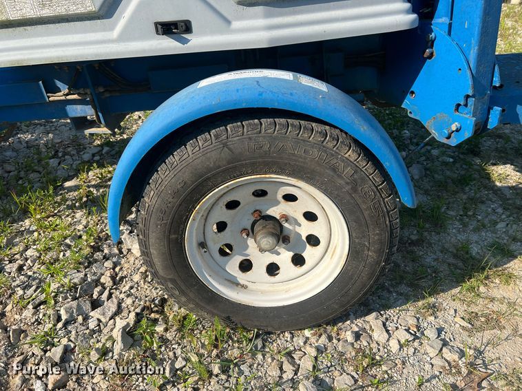 image for item II9210 2000 Genie TMZ-34/19  boom lift