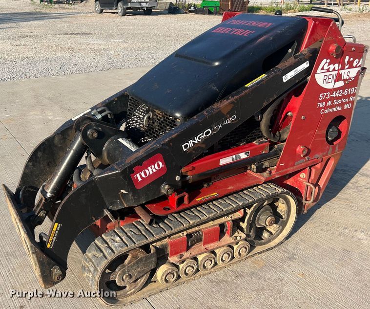 image for item II9211 2007 Toro Dingo TX420  compact utility loader