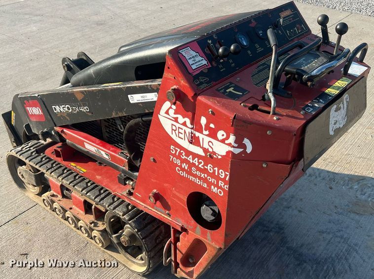 image for item II9211 2007 Toro Dingo TX420  compact utility loader