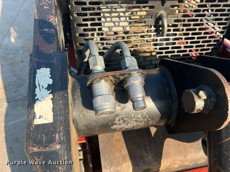 image for item II9211 2007 Toro Dingo TX420  compact utility loader