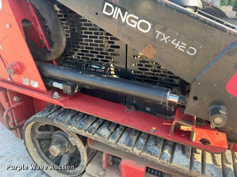 image for item II9211 2007 Toro Dingo TX420  compact utility loader