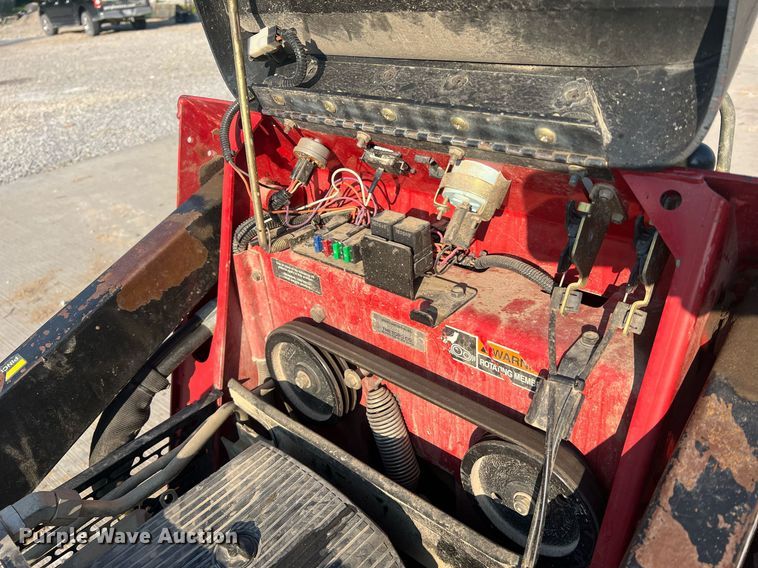 image for item II9211 2007 Toro Dingo TX420  compact utility loader