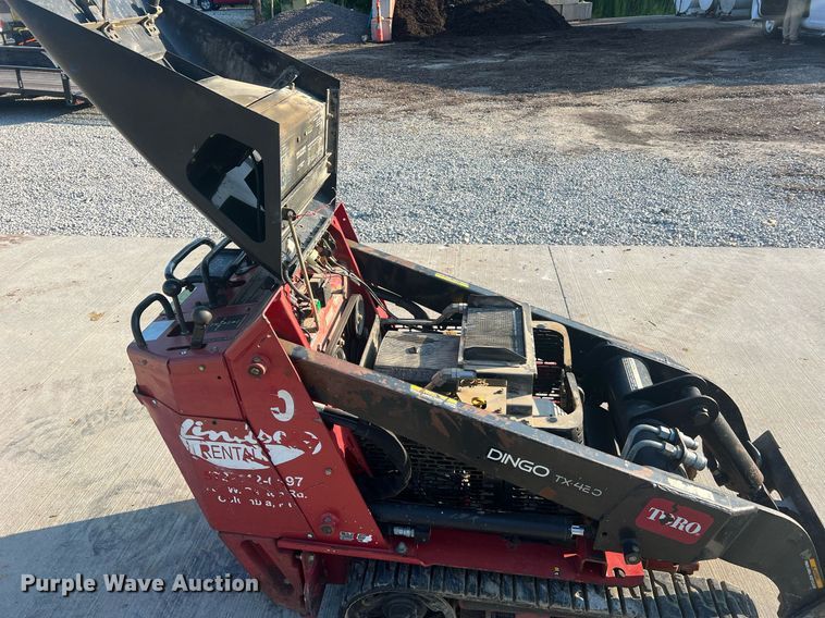 image for item II9211 2007 Toro Dingo TX420  compact utility loader