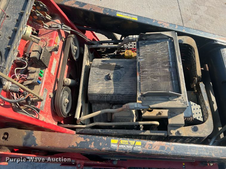 image for item II9211 2007 Toro Dingo TX420  compact utility loader