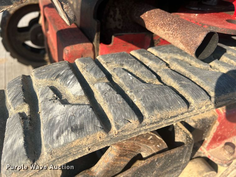 image for item II9211 2007 Toro Dingo TX420  compact utility loader