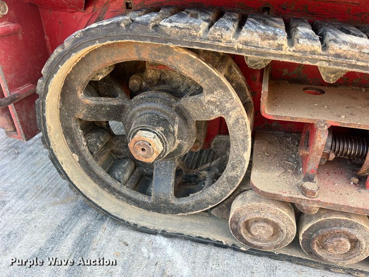 image for item II9211 2007 Toro Dingo TX420  compact utility loader