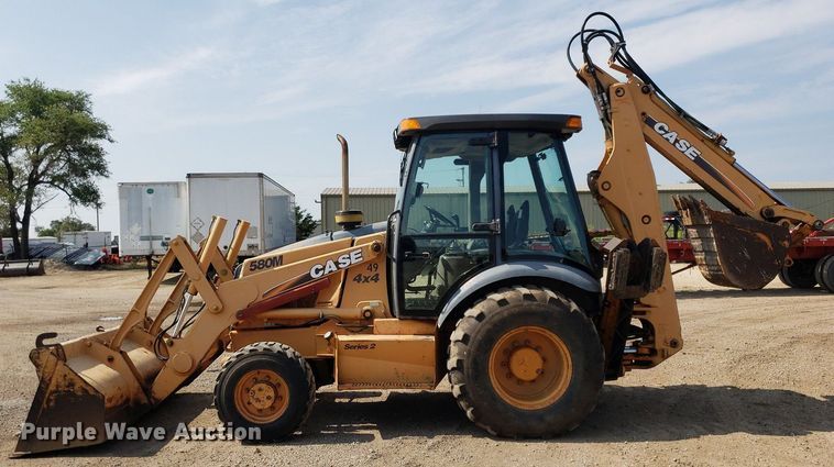 image for item IP9324 2002 Case 580 Super M  backhoe