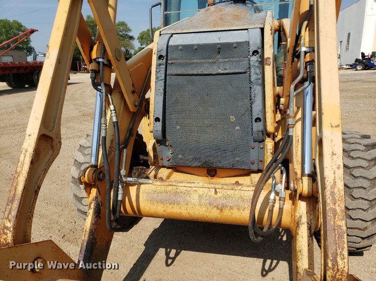 image for item IP9324 2002 Case 580 Super M  backhoe