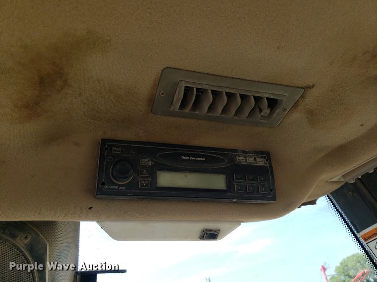 image for item IP9324 2002 Case 580 Super M  backhoe