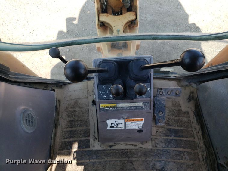 image for item IP9324 2002 Case 580 Super M  backhoe