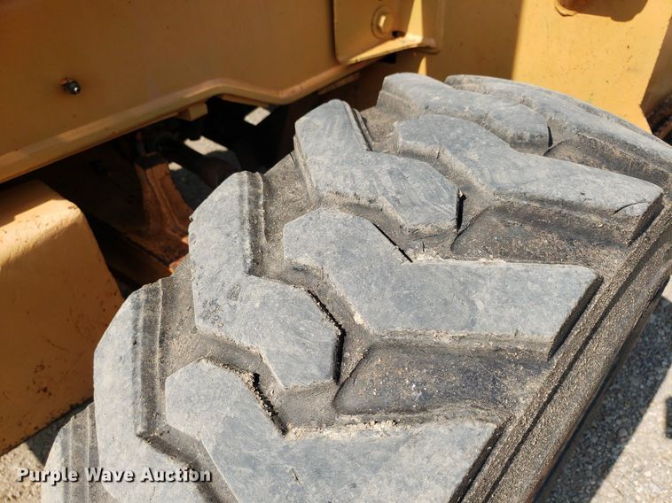 image for item IP9324 2002 Case 580 Super M  backhoe