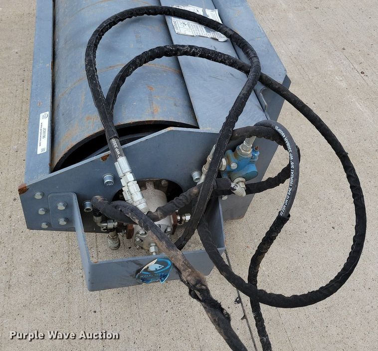 image for item JO9196 Wolverine  60"W skid steer vibratory roller