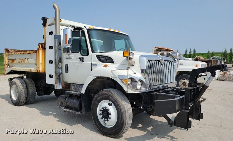 image for item JO9209 2009 International WorkStar 7300  dump truck