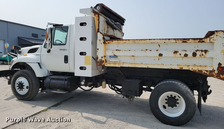 image for item JO9209 2009 International WorkStar 7300  dump truck