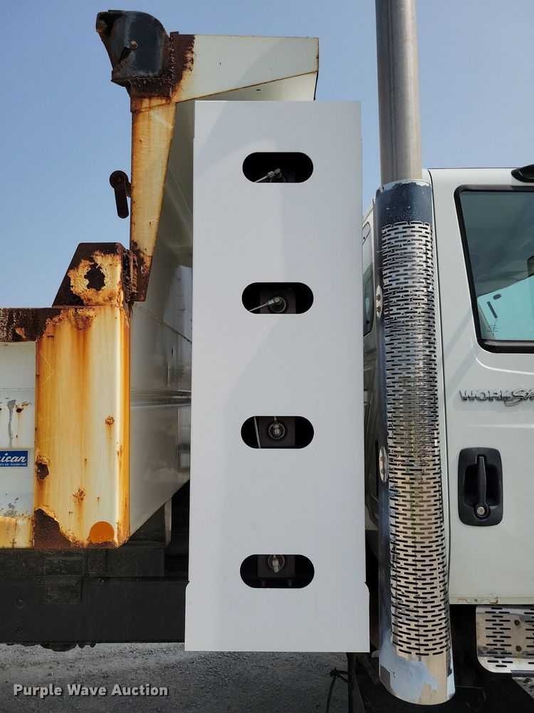 image for item JO9209 2009 International WorkStar 7300  dump truck