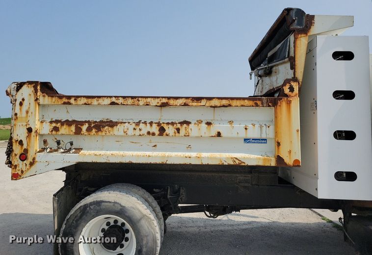 image for item JO9209 2009 International WorkStar 7300  dump truck