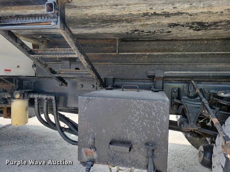 image for item JO9209 2009 International WorkStar 7300  dump truck