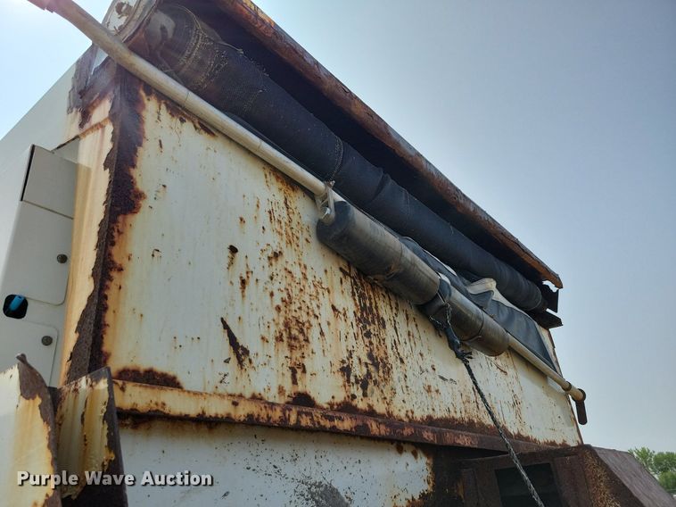 image for item JO9209 2009 International WorkStar 7300  dump truck