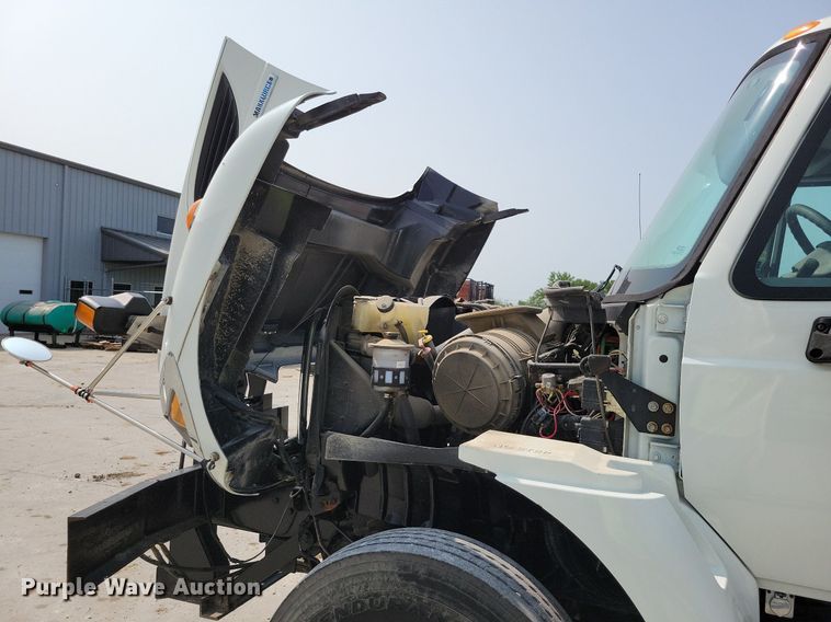 image for item JO9209 2009 International WorkStar 7300  dump truck