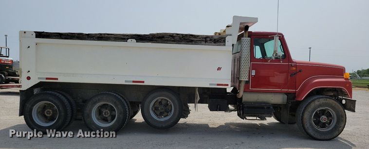 image for item JO9211 1991 International F2554  dump truck