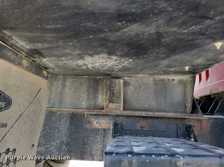 image for item JO9211 1991 International F2554  dump truck