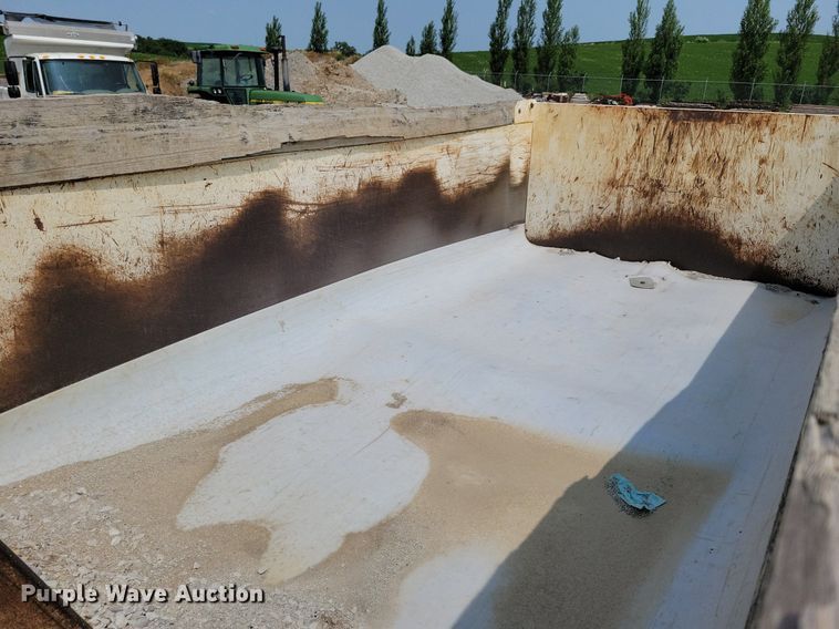 image for item JO9211 1991 International F2554  dump truck