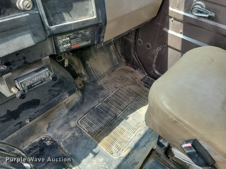 image for item JO9211 1991 International F2554  dump truck