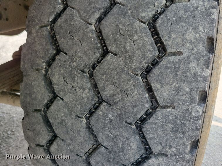 image for item JO9211 1991 International F2554  dump truck