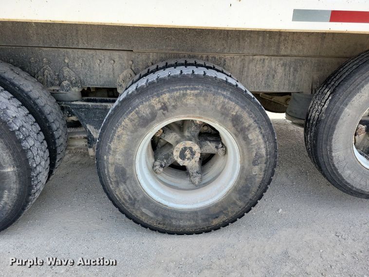 image for item JO9211 1991 International F2554  dump truck