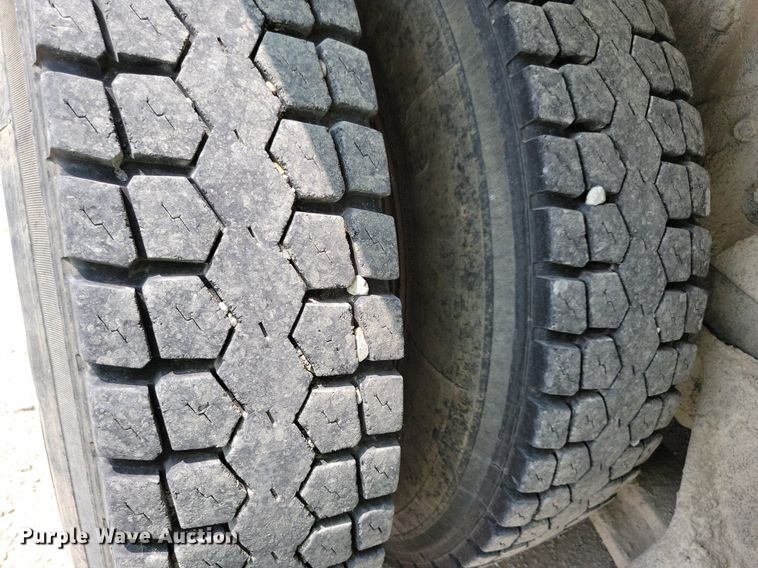 image for item JO9211 1991 International F2554  dump truck