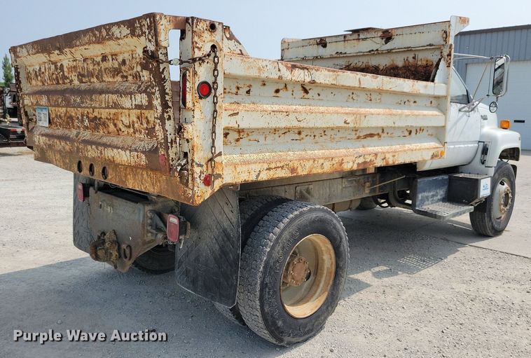 image for item JO9212 1990 GMC TopKick  dump truck