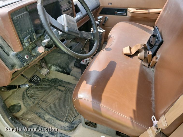 image for item JO9212 1990 GMC TopKick  dump truck