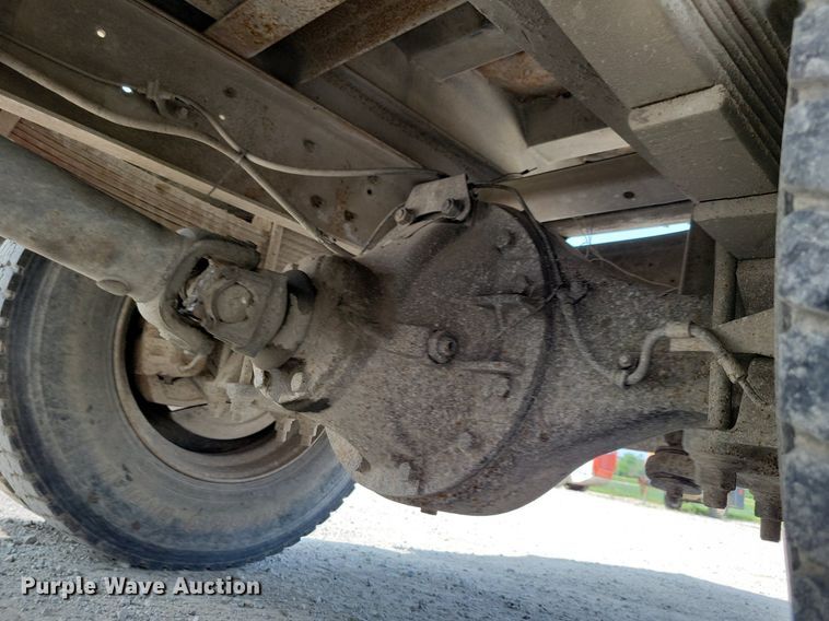 image for item JO9212 1990 GMC TopKick  dump truck