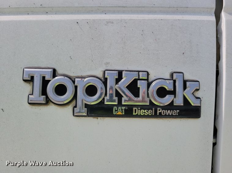image for item JO9212 1990 GMC TopKick  dump truck