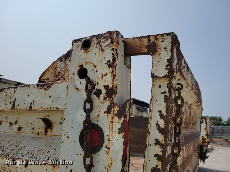 image for item JO9212 1990 GMC TopKick  dump truck