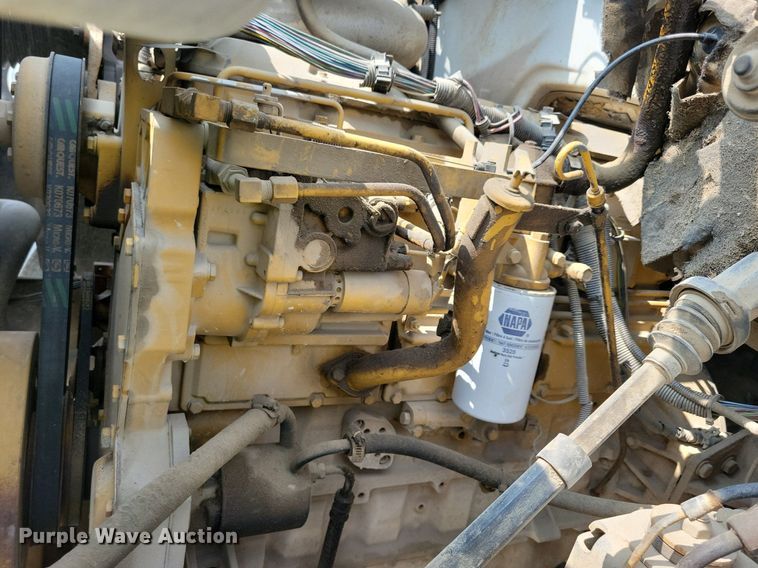 image for item JO9212 1990 GMC TopKick  dump truck