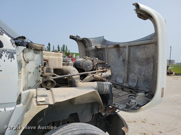 image for item JO9212 1990 GMC TopKick  dump truck