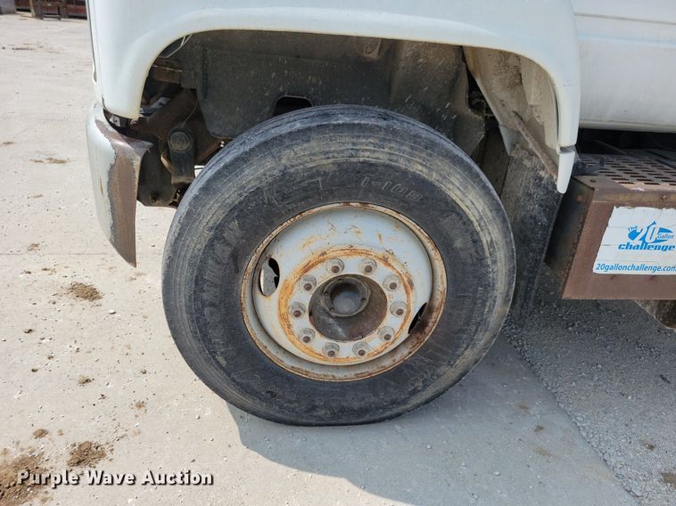 image for item JO9212 1990 GMC TopKick  dump truck