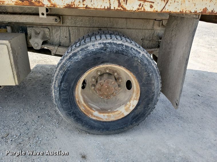 image for item JO9212 1990 GMC TopKick  dump truck