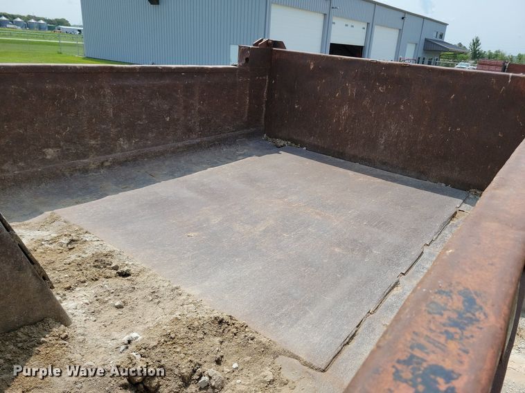 image for item JO9213 2000 GMC C8500  dump truck