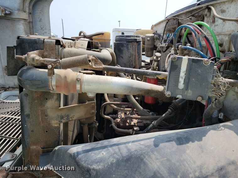 image for item JO9213 2000 GMC C8500  dump truck