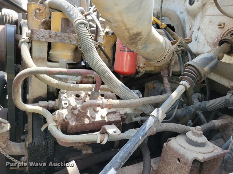 image for item JO9213 2000 GMC C8500  dump truck