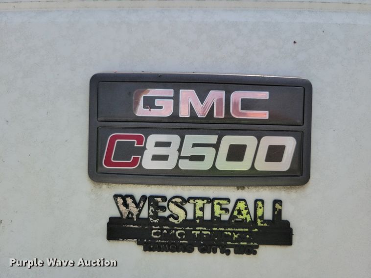 image for item JO9213 2000 GMC C8500  dump truck