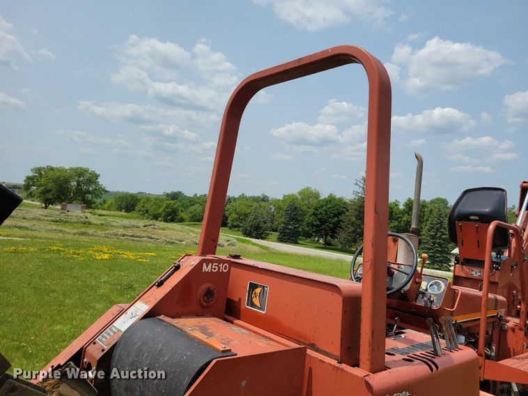 image for item JO9214 2001 Ditch Witch 5110  trencher