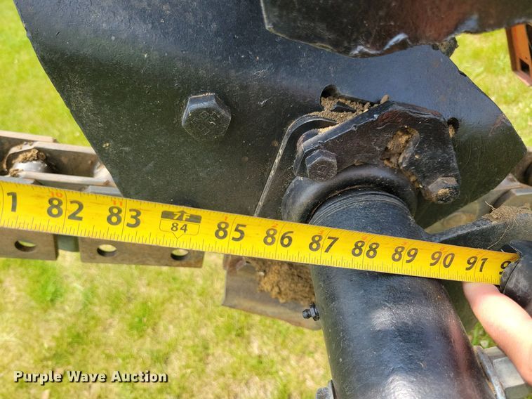 image for item JO9214 2001 Ditch Witch 5110  trencher