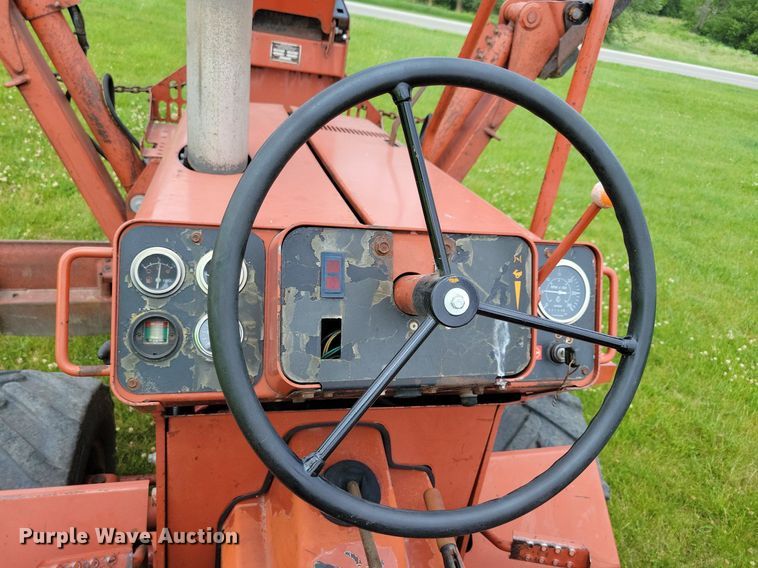 image for item JO9214 2001 Ditch Witch 5110  trencher