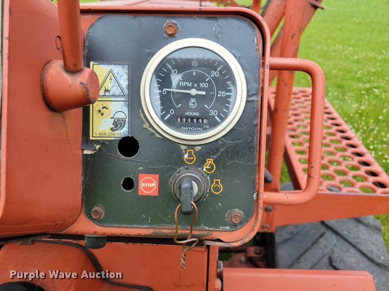 image for item JO9214 2001 Ditch Witch 5110  trencher